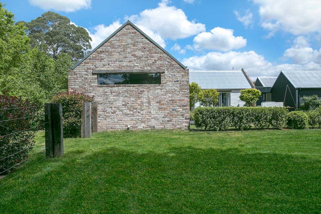 Tziallas Architects, Osborne Road, Bowral